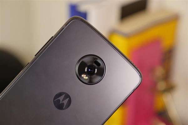 新设备Moto Z4现身：支持5G
