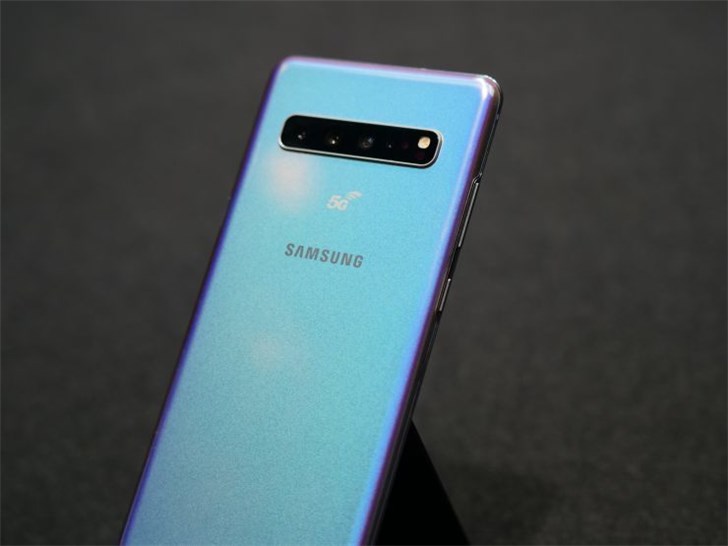 美国5G手机三星S10上线：1299美元起