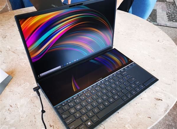 华硕迎来Zenbook Pro Duo：高级版ScreenPad Plus