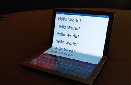 微软秀出双屏Surface原型机