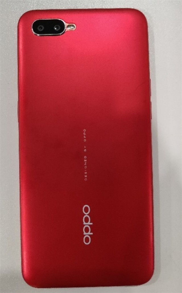 OPPO A1s登录泰国 红色机身
