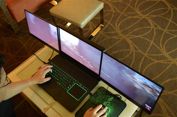 雷蛇旗下第一台三屏笔记本来了：搭载4K IGZO面板