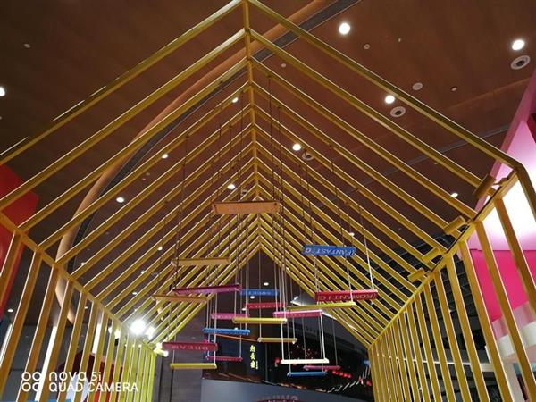 华为nova 5i要火！1999元四摄+4000mA