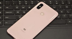 小米8中设置闹钟的简单方法