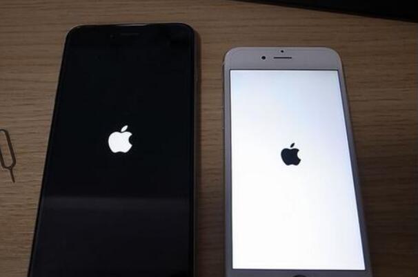 iphone手机出现白苹果无法开机的解决方法