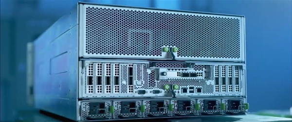 NVIDIA推出八路安培怪兽：双路AMD