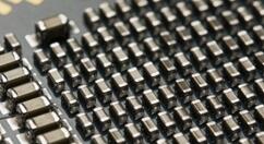 10nm高性能处理器2020年问世 Intel：专注研发5nm