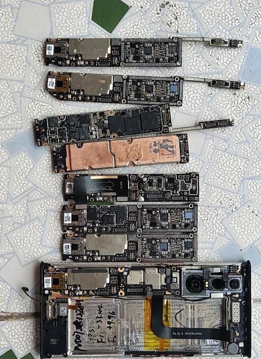 小米MIX Alpha工程机主板现身闲鱼:5000元