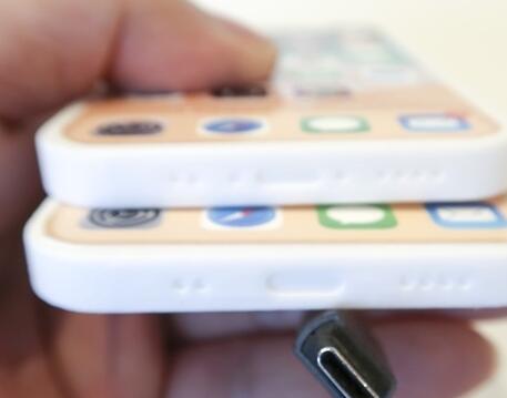 2021年 苹果会调整新iPhone和iPad接口