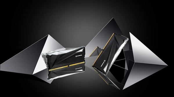 影驰星曜内存加入单条32GB：这价格感受下