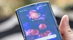 摩托罗拉第一款国行5G手机Razr 2来了：买买买