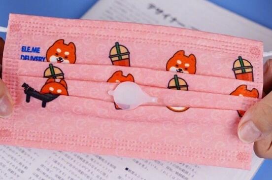 饿了么推出自家“珍珠奶茶口罩”：喝奶茶也方便！