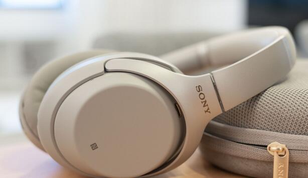 索尼新旗舰降噪耳机上线：世界瞬间安静了