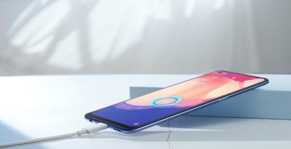 新设备OPPO Reno4 SE发布：169g轻薄机身+65W超级闪充