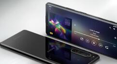 索尼骁龙865旗舰Xperia 5 II登场 120Hz刷新率显示屏吸晴