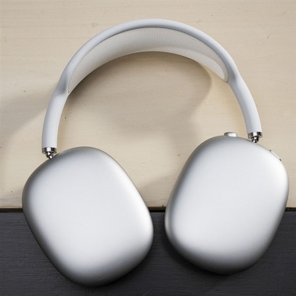 苹果AirPods Max维修费曝光：换电池520元