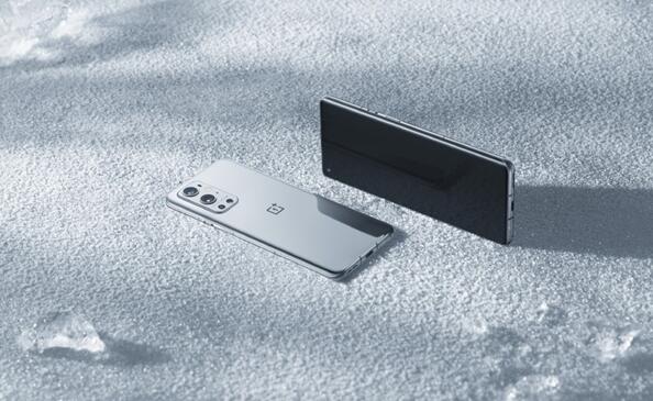 一加9 Pro新旗舰真机实拍图：微曲面设计 本月24日正式发布