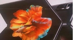 小米MIX Fold折叠屏手机亮相：8.01英寸内折屏幕+液态镜头