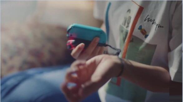 任天堂动作RPG游戏《塞尔达传说：御天之剑HD》正式发售 售价429港币