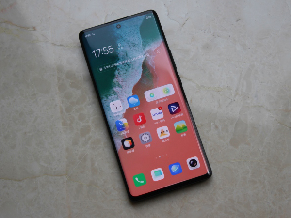 vivox70pro和vivox70pro+有什么区别？vivox70pro和vivox70pro+对比介绍