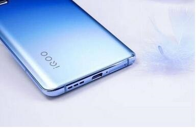 iqooneo5s卡槽在哪？iqooneo5s卡槽位置一览