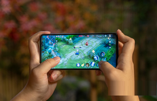 iQOONeo6怎么样-iQOONeo6手机优缺点介绍