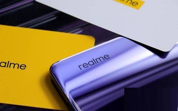 真我v11s怎么样?真我v11手机介绍