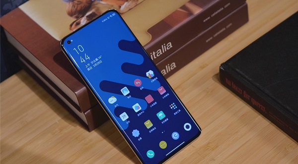 苹果13和小米11选哪个？苹果13和小米11对比介绍