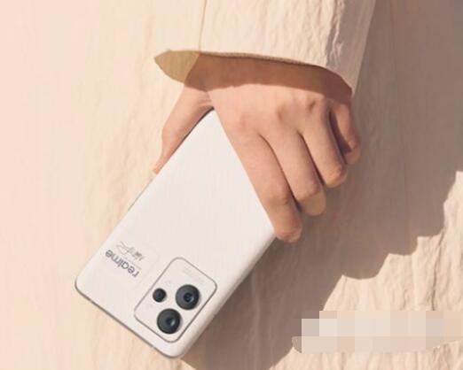 一加10Pro和真我GT2哪个好?一加10Pro和真我GT2对比介绍