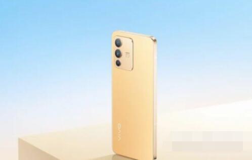 vivos12和opporeno7哪个好？vivos12和opporeno7对比介绍