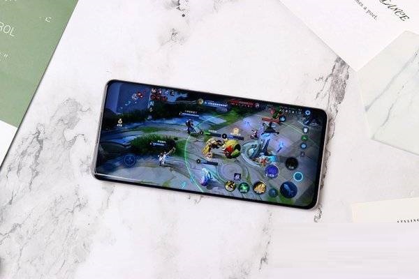 小米12pro和苹果13promax有什么不同?小米12pro和苹果13promax对比介绍