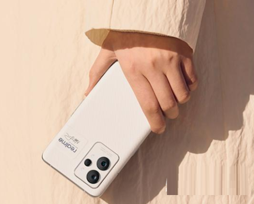 小米12Pro和真我GT2怎么选?小米12Pro和真我GT2对比介绍